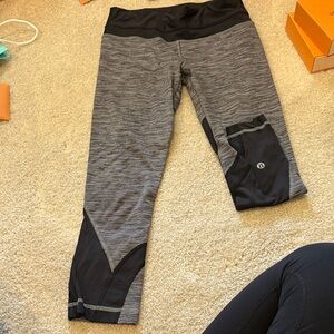 Lulu lemon workout capris